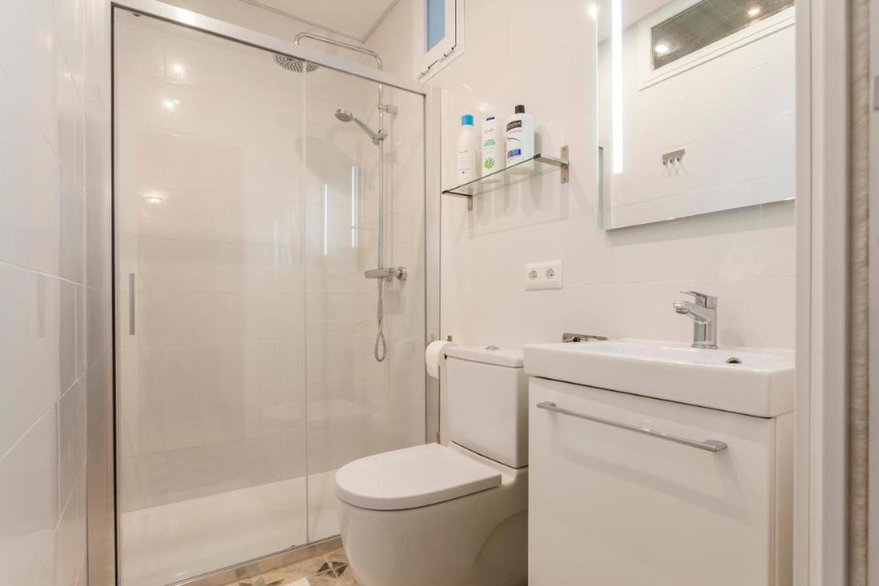 Wish Suite Pureza De Triana Sevilla ภายนอก รูปภาพ